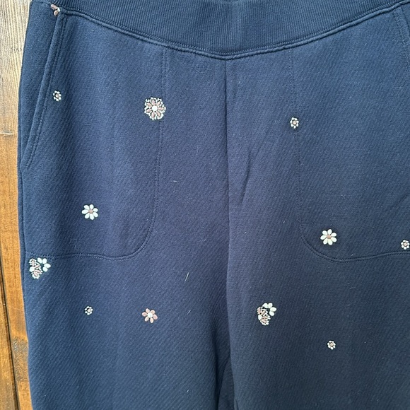 Madewell Airyterry Floral Embroidered Tapered Sweatpants Stitched-Pocket Edition - Picture 4 of 14